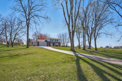 1107 Mckimber Drive, Knoxville, IA 50138