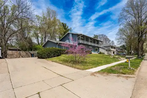 2833 Caulder Avenue, Des Moines, IA 50321