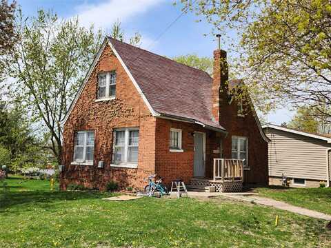 502 NE 2nd Street, Greenfield, IA 50849