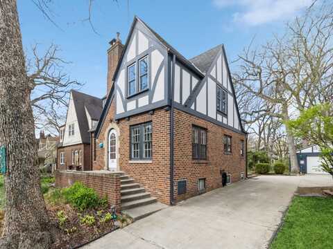 322 49th Street, Des Moines, IA 50312