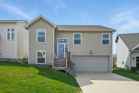 2987 Jaden Lane, Norwalk, IA 50211