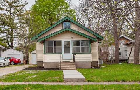 1316 Hull Avenue, Des Moines, IA 50316