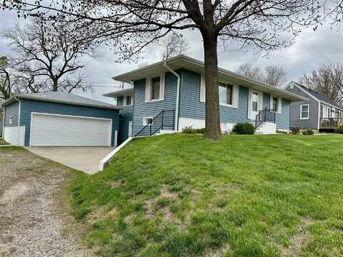 321 East Street, Kellogg, IA 50135