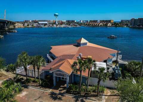 205 SE Brooks Street, Fort Walton Beach, FL 32548
