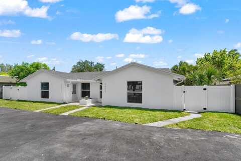4498 NW 2nd Avenue, Boca Raton, FL 33431