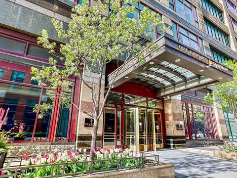 100 E Huron Street 4803, Chicago, IL 60611