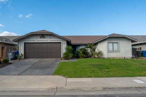5416 Swift Avenue W, Fresno, CA 93722