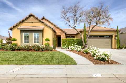 315 Pinnacle Drive, Madera, CA 93636