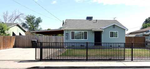 215 Vine Avenue W, Visalia, CA 93291
