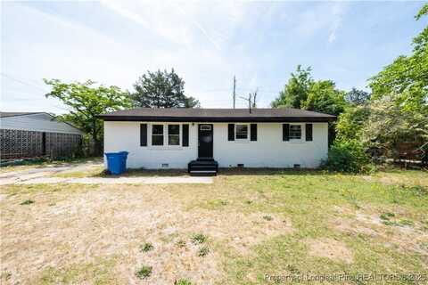 4021 Glenridge Road, Fayetteville, NC 28304