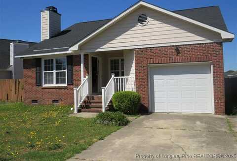 1027 Coalport Road, Hope Mills, NC 28348