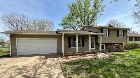2235 Lakewood TRL, Fort Dodge, IA 50501