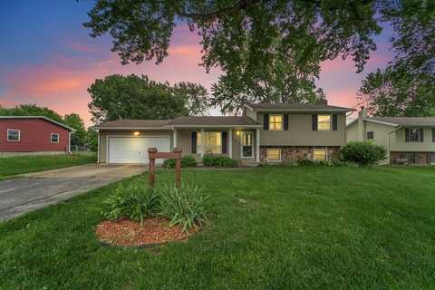 2235 Lakewood TRL, Fort Dodge, IA 50501