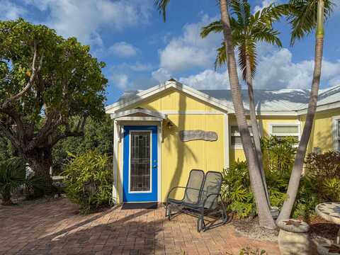 140 Venetian Drive, Lower Matecumbe, FL 33036