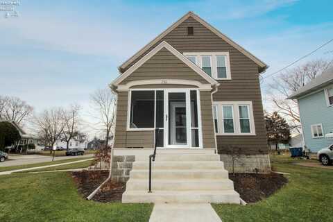 730 E 2nd Street, Port Clinton, OH 43452