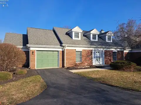 52 Towne & Country Drive, Tiffin, OH 44883