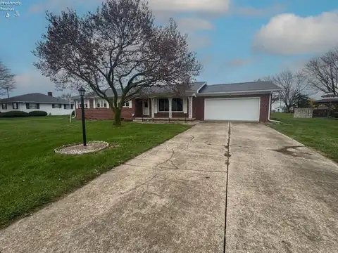 1605 Fangboner Road, Fremont, OH 43420