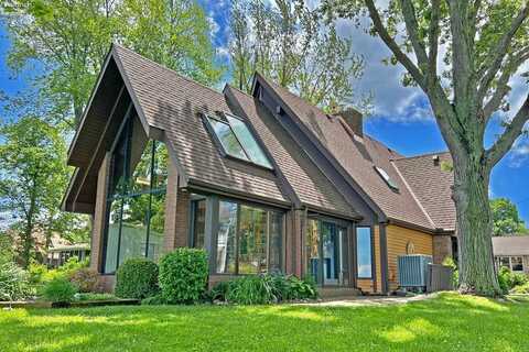 208 Johanna Lane, Kelleys Island, OH 43438