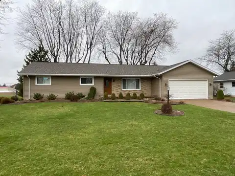 1664 Swiss Road, Fremont, OH 43420