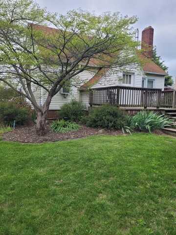 2412 Tiffin Road, Fremont, OH 43420