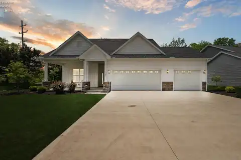 4340 E McKenna Lane, Port Clinton, OH 43452