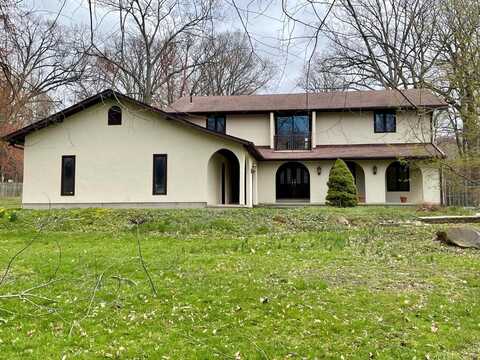 1995 Claus Road, Vermilion, OH 44089