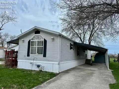 171 Morningside Drive, Port Clinton, OH 43452