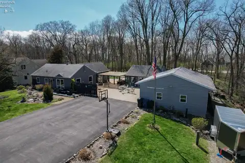3778 N Cliff Road, Port Clinton, OH 43452