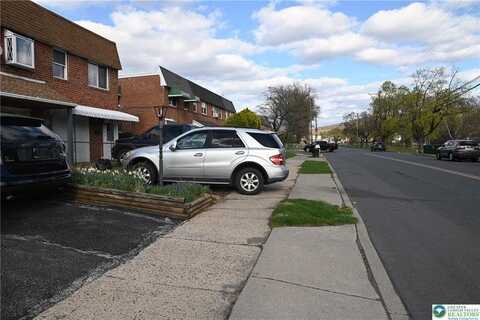 639 Dixon, Allentown, PA 18103