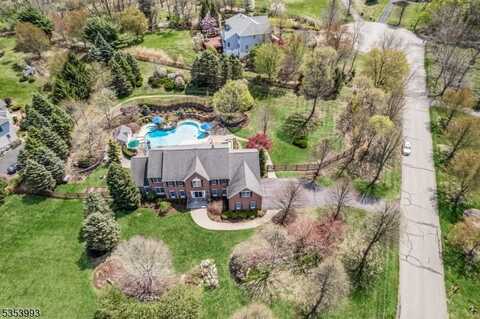 15 Middlesworth Farm Road, Washington, NJ 07853