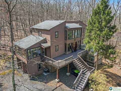 3206 Stonehenge Drive, East Stroudsburg, PA 18301