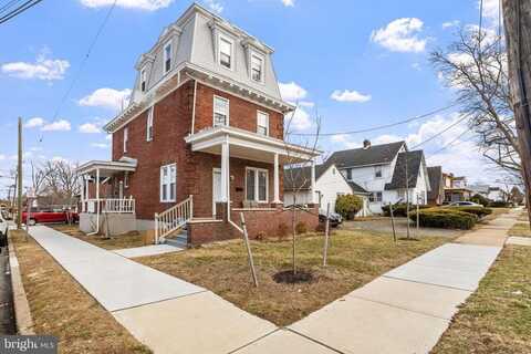 252 PARKWAY, EWING, NJ 08618