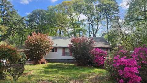 402 Emmett St, Riverdale, GA 30165
