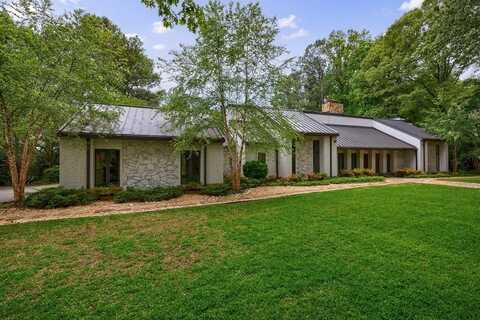5120 Jett Forest Trail, Atlanta, GA 30327