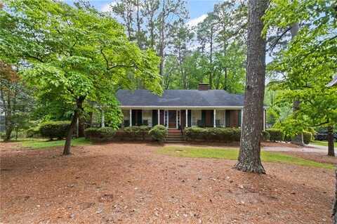 681 Hampton Place SW, Marietta, GA 30064