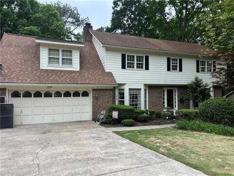 3798 Lee Ridge Way SW, Lilburn, GA 30047