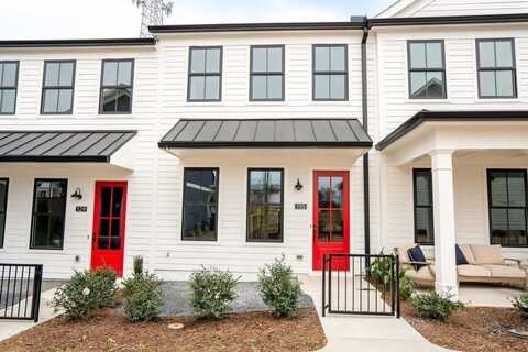 135 Arnold Poplar Lane, Auburn, GA 30011