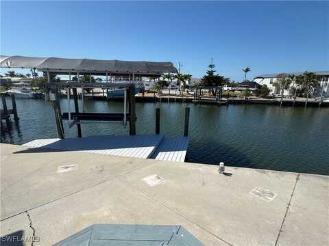 3813 Dewberry Lane, Saint James City, FL 33956