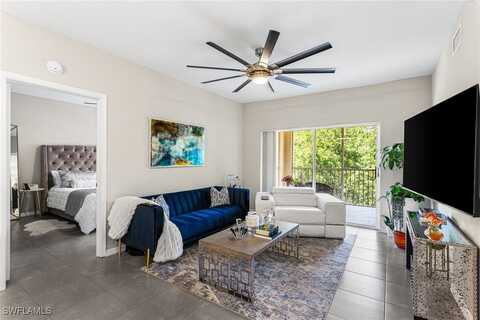 6401 Aragon Way, Fort Myers, FL 33966