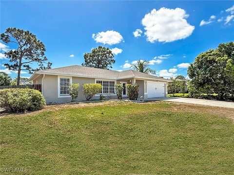 18237 Apple Road, Fort Myers, FL 33967