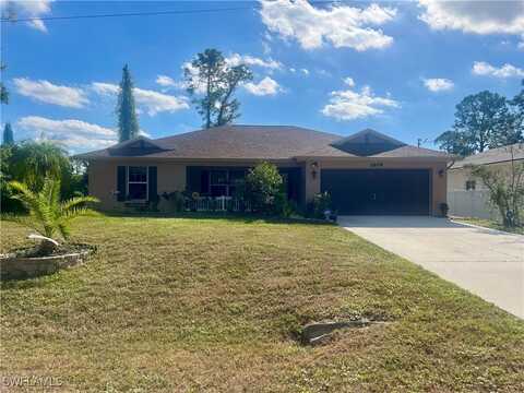 2609 11th Street W, Lehigh Acres, FL 33971
