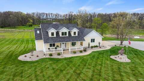 6249 N 750 E, Churubusco, IN 46723