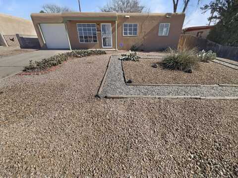 1110 GRETTA Street NE, Albuquerque, NM 87112