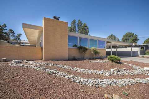 4914 ROYENE Avenue NE, Albuquerque, NM 87110