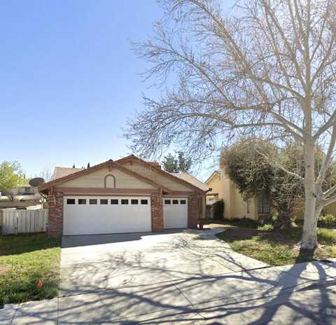 3122 Softwood Court, Lancaster, CA 93536
