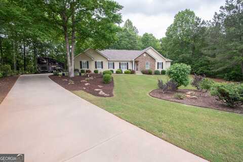 135 Planters Ridge, Lagrange, GA 30240