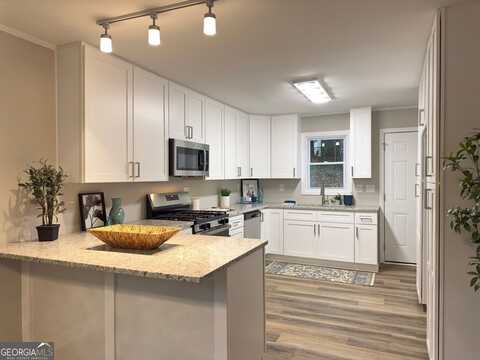 2068 VERBENA, Atlanta, GA 30314