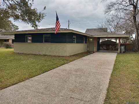 8942 Kingcrest Pkwy, Baton Rouge, LA 70810