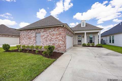 538 Flycatcher Dr, Baton Rouge, LA 70810