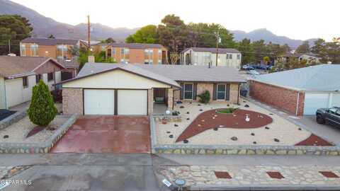 10341 BISCAINE Street, El Paso, TX 79924